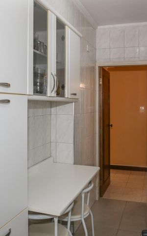 Apartamento para alugar com 68m², 2 quartos e sem vaga Apartamento para alugar com 68m², 2 quartos e sem vagaCozinha e Área de Serviço