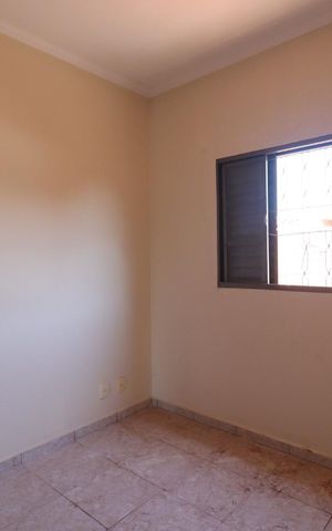 Casa para alugar com 200m², 4 quartos e 1 vaga Casa para alugar com 200m², 4 quartos e 1 vagaQuarto 2