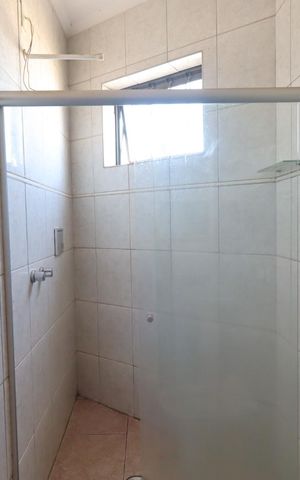 Casa para alugar com 200m², 4 quartos e 1 vaga Casa para alugar com 200m², 4 quartos e 1 vagaBanheiro da Suíte