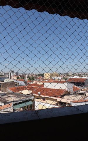 Casa para alugar com 200m², 4 quartos e 1 vaga Casa para alugar com 200m², 4 quartos e 1 vagaÁrea de Serviço