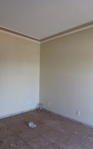 Casa para alugar com 200m², 4 quartos e 1 vaga Casa para alugar com 200m², 4 quartos e 1 vagaSala