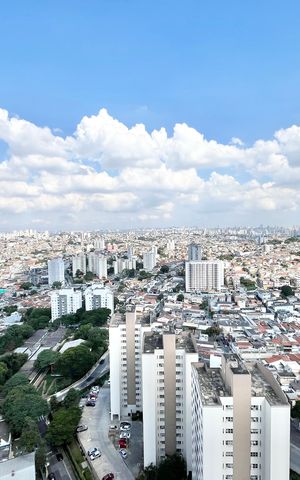 Apartamento à venda com 41m², 2 quartos e 1 vagaSala/Cozinha Vista