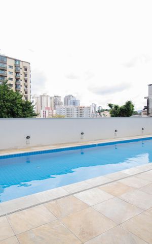 Apartamento para alugar com 37m², 2 quartos e sem vaga Apartamento para alugar com 37m², 2 quartos e sem vagaÁrea comum - Piscina