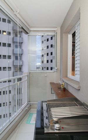 Apartamento à venda com 51m², 2 quartos e 1 vagaVaranda
