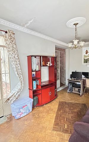 Casa à venda com 121m², 4 quartos e 3 vagasSala 2