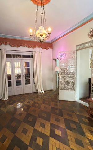 Casa à venda com 121m², 4 quartos e 3 vagasSala 1