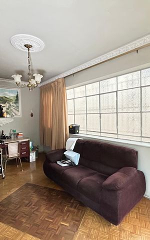 Casa à venda com 121m², 4 quartos e 3 vagasSala 2