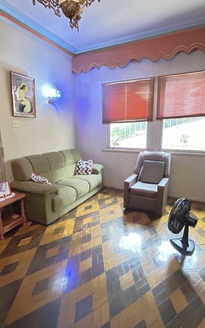 Casa à venda com 121m², 4 quartos e 3 vagasSala 1