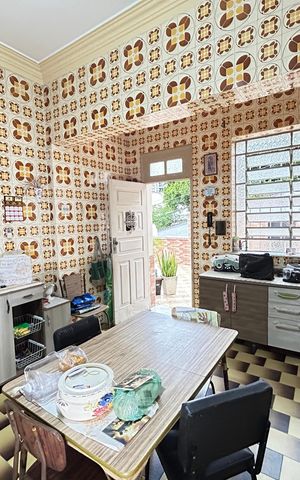 Casa à venda com 121m², 4 quartos e 3 vagasCozinha
