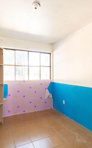Casa à venda com 98m², 2 quartos e 2 vagas