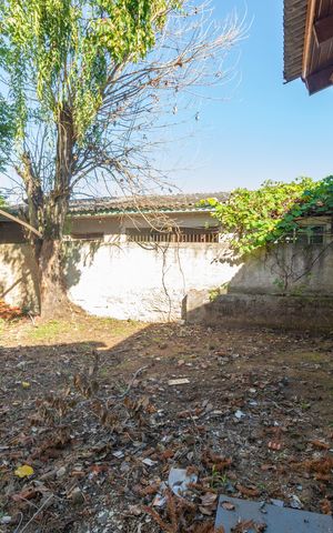 Casa à venda com 98m², 2 quartos e 2 vagas