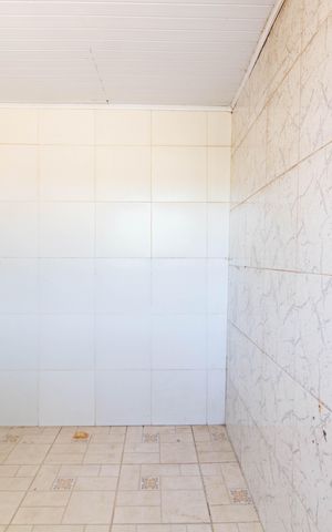 Casa à venda com 98m², 2 quartos e 2 vagas