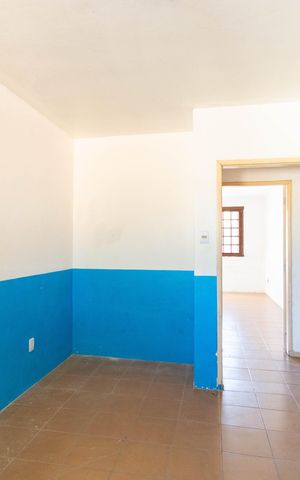 Casa à venda com 98m², 2 quartos e 2 vagas