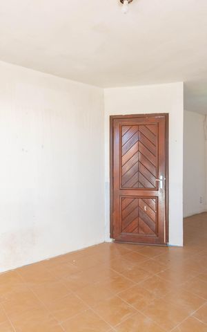 Casa à venda com 98m², 2 quartos e 2 vagas