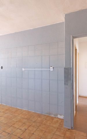 Casa à venda com 98m², 2 quartos e 2 vagas