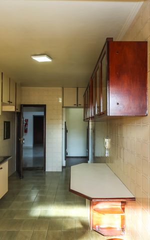 Apartamento à venda com 100m², 3 quartos e 1 vagaCozinha