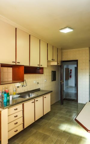 Apartamento à venda com 100m², 3 quartos e 1 vagaCozinha
