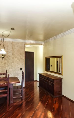 Apartamento à venda com 100m², 3 quartos e 1 vagaSala