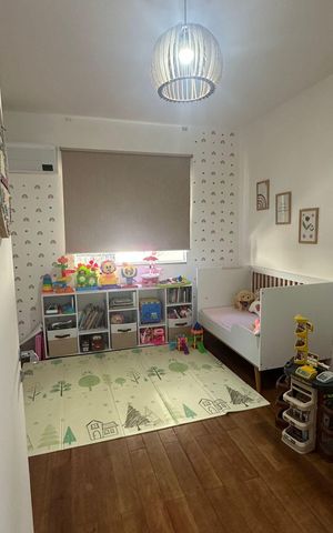 Casa de condomínio à venda com 352m², 4 quartos e 4 vagas Casa de condomínio à venda com 352m², 4 quartos e 4 vagasQuarto