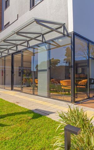 Apartamento à venda com 49m², 2 quartos e 1 vaga Apartamento à venda com 49m², 2 quartos e 1 vagaÁrea comum - Salão de festas
