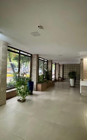 Apartamento à venda com 86m², 2 quartos e 1 vaga Apartamento à venda com 86m², 2 quartos e 1 vagaPlaca