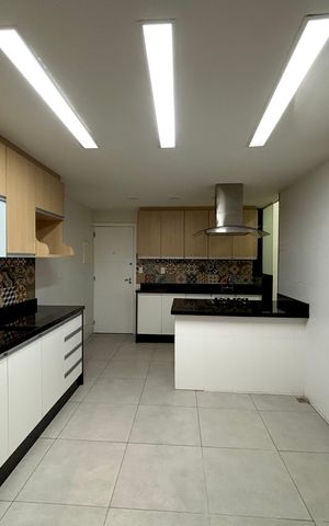Apartamento à venda com 86m², 2 quartos e 1 vaga Apartamento à venda com 86m², 2 quartos e 1 vagaCozinha