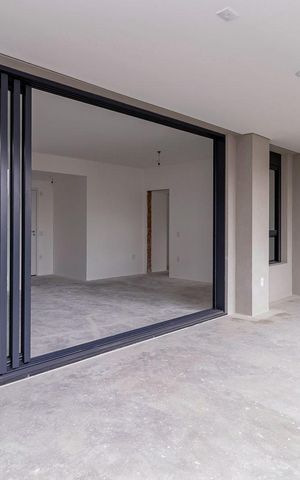 Apartamento à venda com 151m², 3 quartos e 2 vagas