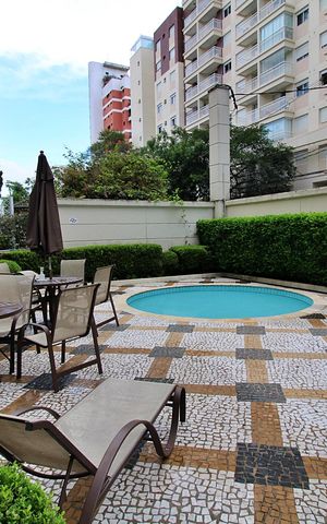 Apartamento à venda com 47m², 2 quartos e 2 vagasÁrea comum - Piscina