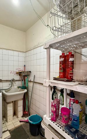 Casa para alugar com 240m², 6 quartos e 3 vagas Casa para alugar com 240m², 6 quartos e 3 vagasÁrea de Serviço