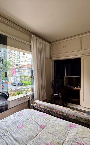 Casa para alugar com 240m², 6 quartos e 3 vagas Casa para alugar com 240m², 6 quartos e 3 vagasQuarto 1
