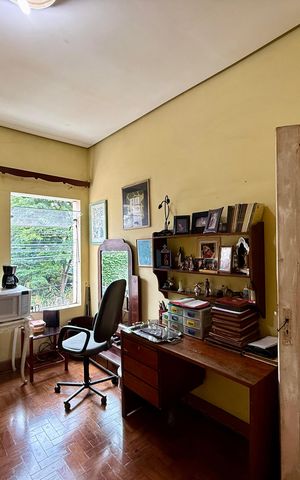 Casa para alugar com 240m², 6 quartos e 3 vagas Casa para alugar com 240m², 6 quartos e 3 vagasQuarto 4