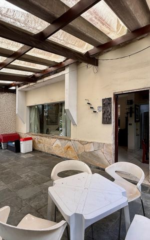 Casa para alugar com 240m², 6 quartos e 3 vagas Casa para alugar com 240m², 6 quartos e 3 vagasGaragem