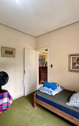 Casa para alugar com 240m², 6 quartos e 3 vagas Casa para alugar com 240m², 6 quartos e 3 vagasQuarto 6
