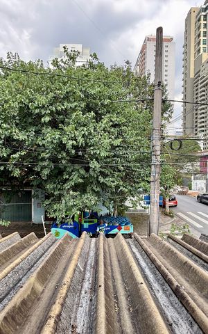 Casa para alugar com 240m², 6 quartos e 3 vagas Casa para alugar com 240m², 6 quartos e 3 vagasVista Quarto 1
