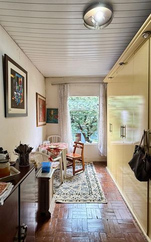 Casa para alugar com 240m², 6 quartos e 3 vagas Casa para alugar com 240m², 6 quartos e 3 vagasQuarto 2