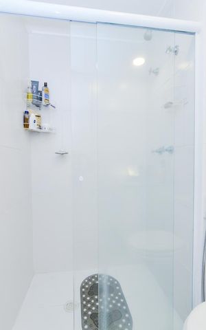 Apartamento à venda com 87m², 3 quartos e 2 vagasBanheiro Social