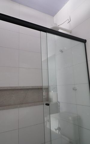 Casa para alugar com 350m², 4 quartos e 4 vagasBanheiro de serviço