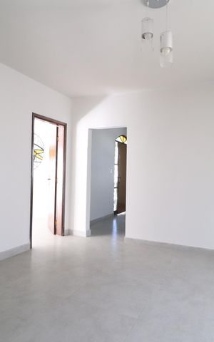 Casa para alugar com 350m², 4 quartos e 4 vagasSala 2