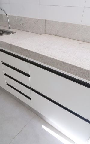 Casa para alugar com 350m², 4 quartos e 4 vagasCozinha