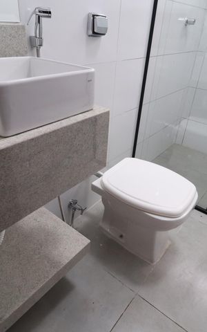 Casa para alugar com 350m², 4 quartos e 4 vagasBanheiro Social
