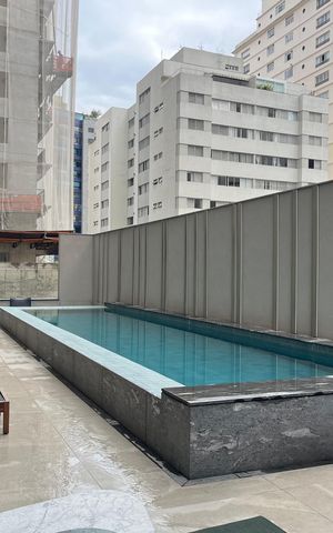 Studio à venda com 30m², 1 quarto e sem vaga Studio à venda com 30m², 1 quarto e sem vagaÁrea comum - Piscina