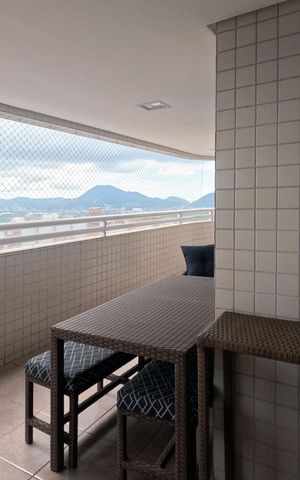 Apartamento para alugar com 114m², 3 quartos e 2 vagasVaranda da Sala 