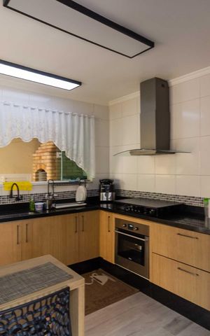 Casa à venda com 116m², 3 quartos e 5 vagasCozinha