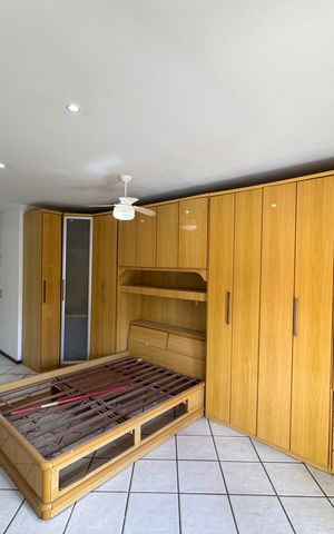 Casa de condomínio à venda com 220m², 3 quartos e 2 vagas Casa de condomínio à venda com 220m², 3 quartos e 2 vagasSuíte 1