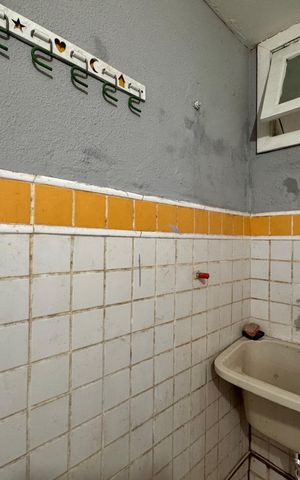 Casa de condomínio à venda com 220m², 3 quartos e 2 vagas Casa de condomínio à venda com 220m², 3 quartos e 2 vagasÁrea de Serviço