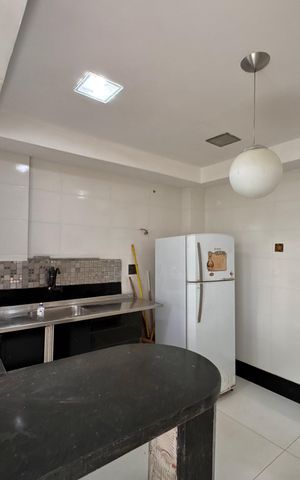 Casa de condomínio à venda com 220m², 3 quartos e 2 vagas Casa de condomínio à venda com 220m², 3 quartos e 2 vagasCozinha