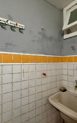 Casa de condomínio à venda com 220m², 3 quartos e 2 vagas Casa de condomínio à venda com 220m², 3 quartos e 2 vagasÁrea de Serviço