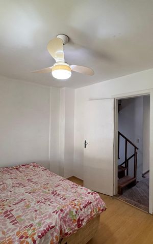 Casa de condomínio à venda com 220m², 3 quartos e 2 vagas Casa de condomínio à venda com 220m², 3 quartos e 2 vagasSuíte 3