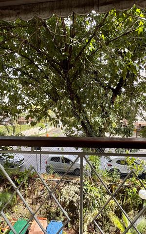 Casa de condomínio à venda com 220m², 3 quartos e 2 vagas Casa de condomínio à venda com 220m², 3 quartos e 2 vagasSuíte 3