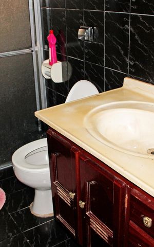 Casa para alugar com 200m², 4 quartos e 3 vagasBanheiro 1